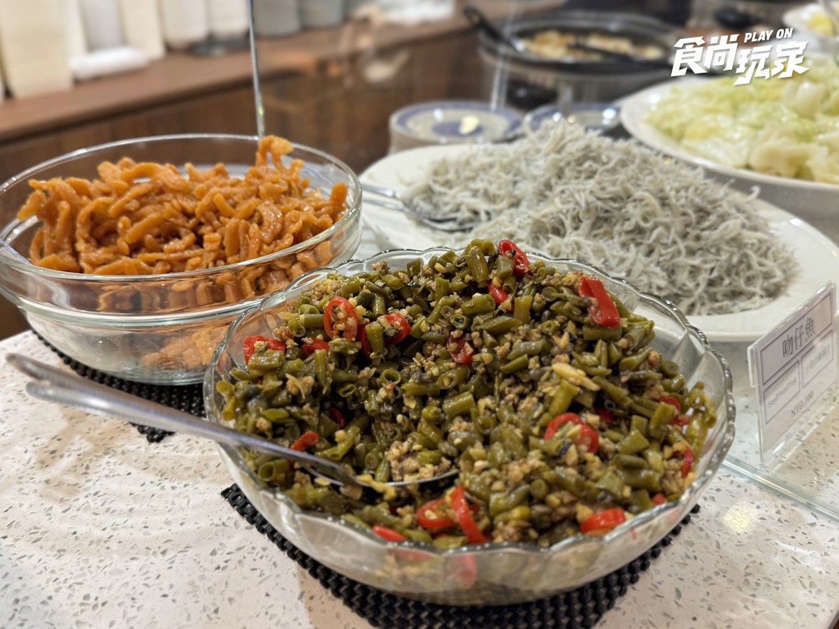 40年老字號「最強清粥小菜」插旗信義！25元起爽嗑家常菜，必點Q嫩紅燒蹄膀