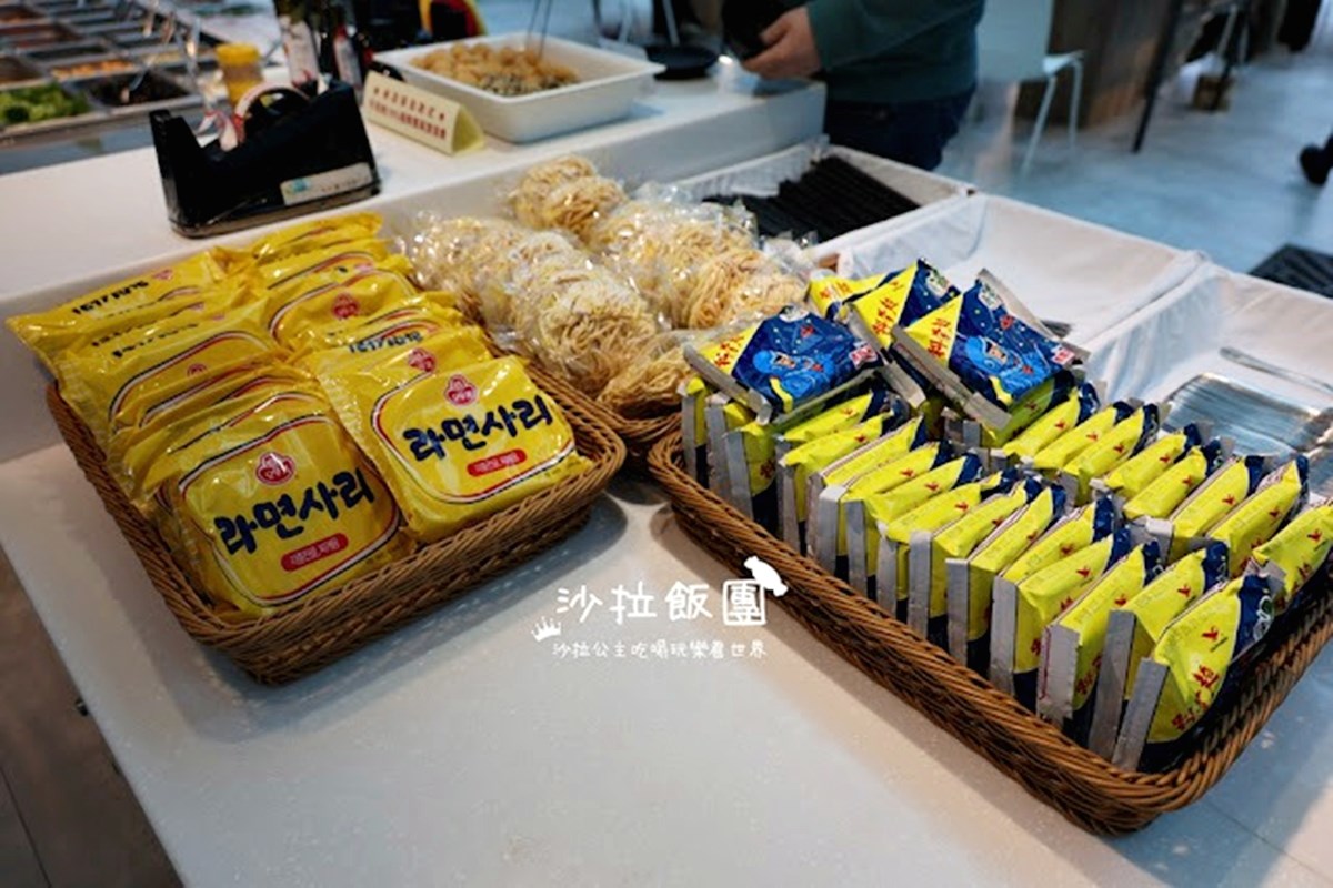 399元火鍋吃到飽！「全台最美玻璃屋鍋物」暢吃水耕蔬菜、水果沙拉、甜點麻糬