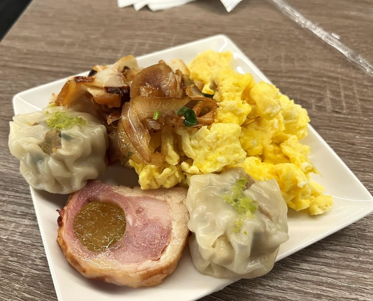 高雄機場隱藏版服務！２小時免費自助吧吃到飽，入場資格、餐點菜色一次看