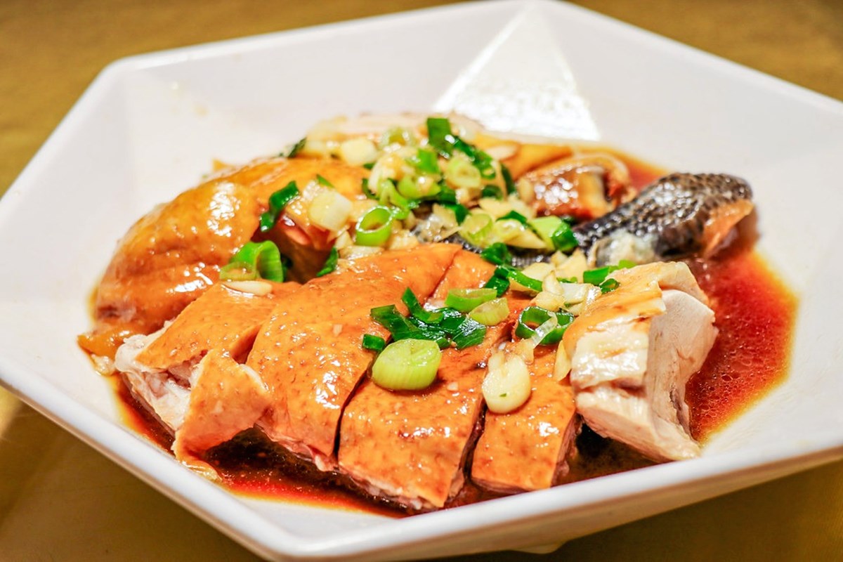 北投老字號「皇池砂鍋粥」回來了！開幕地點、菜單搶看，老饕必嗑紅蟳粥、爆漿包