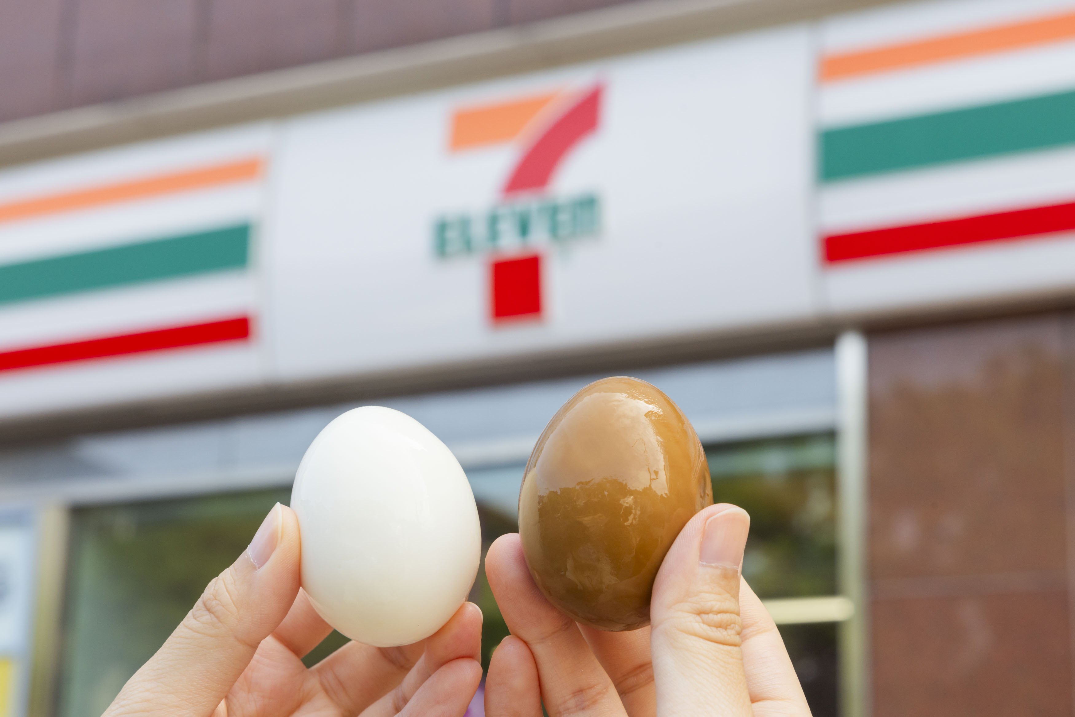 「7-11ｘ線條小狗」冰品任２件０元！５月超商話題新品：水果三明治、全家積木