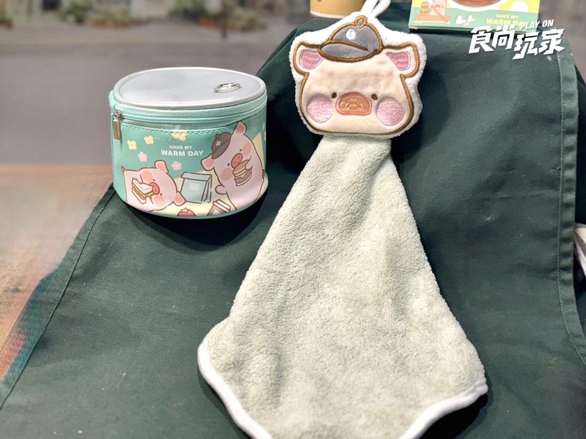 「麥味登ＸLuLu豬」超狂聯名！５款周邊＋Q萌包裝搶先看，必嗑豬排滿分堡