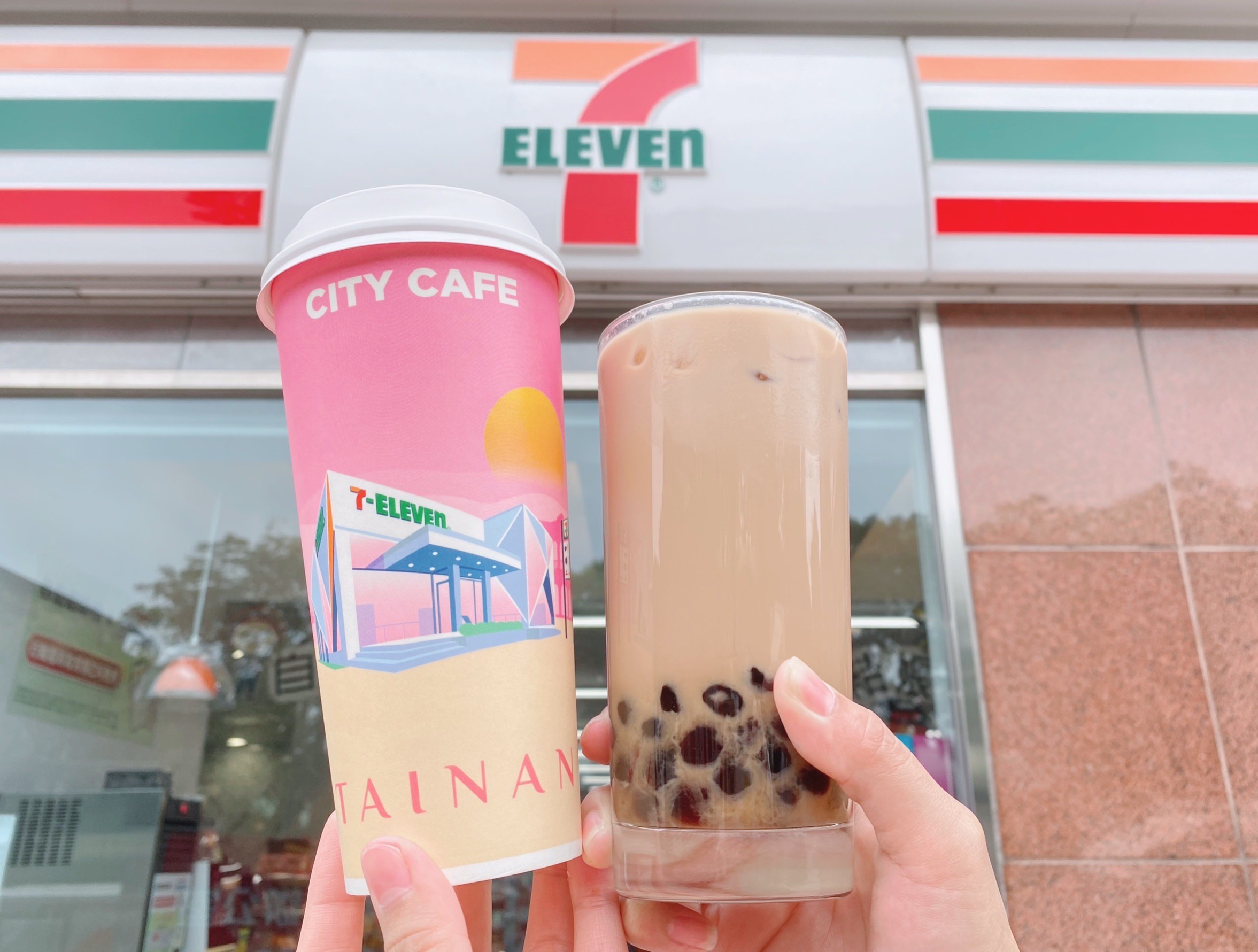 星巴克買一送一！週一咖啡買一送一、５月外送半價喝，7-11珍奶買２送２