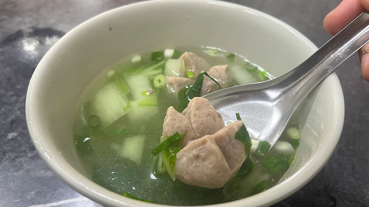 貢「ㄨㄢˊ」怎麼寫？教育部正確寫法曝光，一堆台灣人都記錯：白活40年了