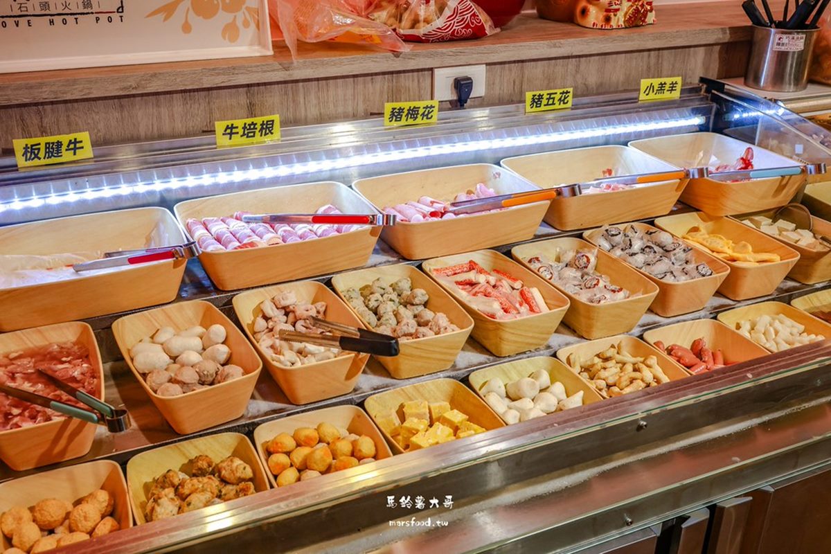 399元火鍋+自助吧吃到飽!肉品海鮮無限暢吃,滷肉飯、奶黃包、甜點無限夾 399元火鍋+自助吧吃到飽!肉品海鮮無限暢吃,滷肉飯、奶黃包、甜點無限夾