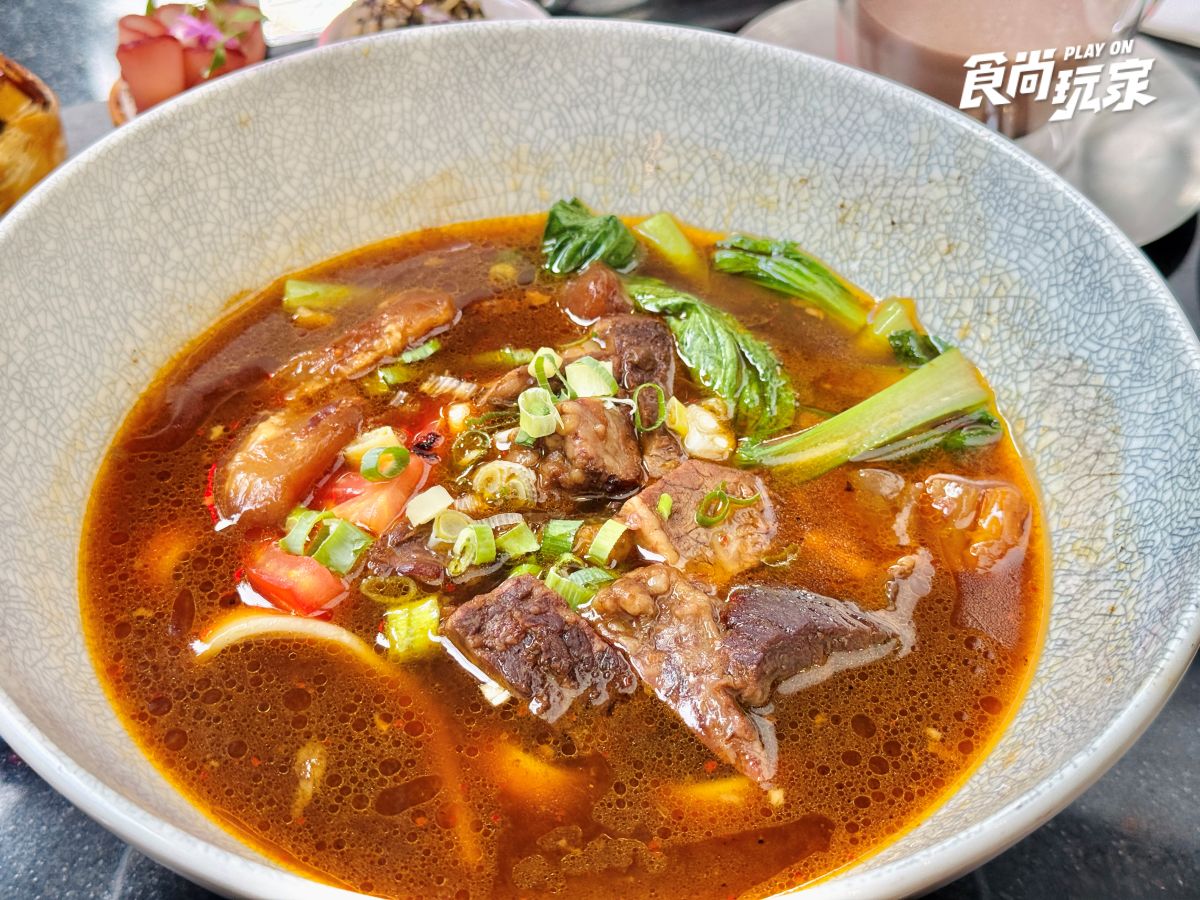 實現肉肉自由!台北最霸氣「牛排吃到飽」藏在這,夢幻巧克力下午茶同步開吃 實現肉肉自由!台北最霸氣「牛排吃到飽」藏在這,夢幻巧克力下午茶同步開吃