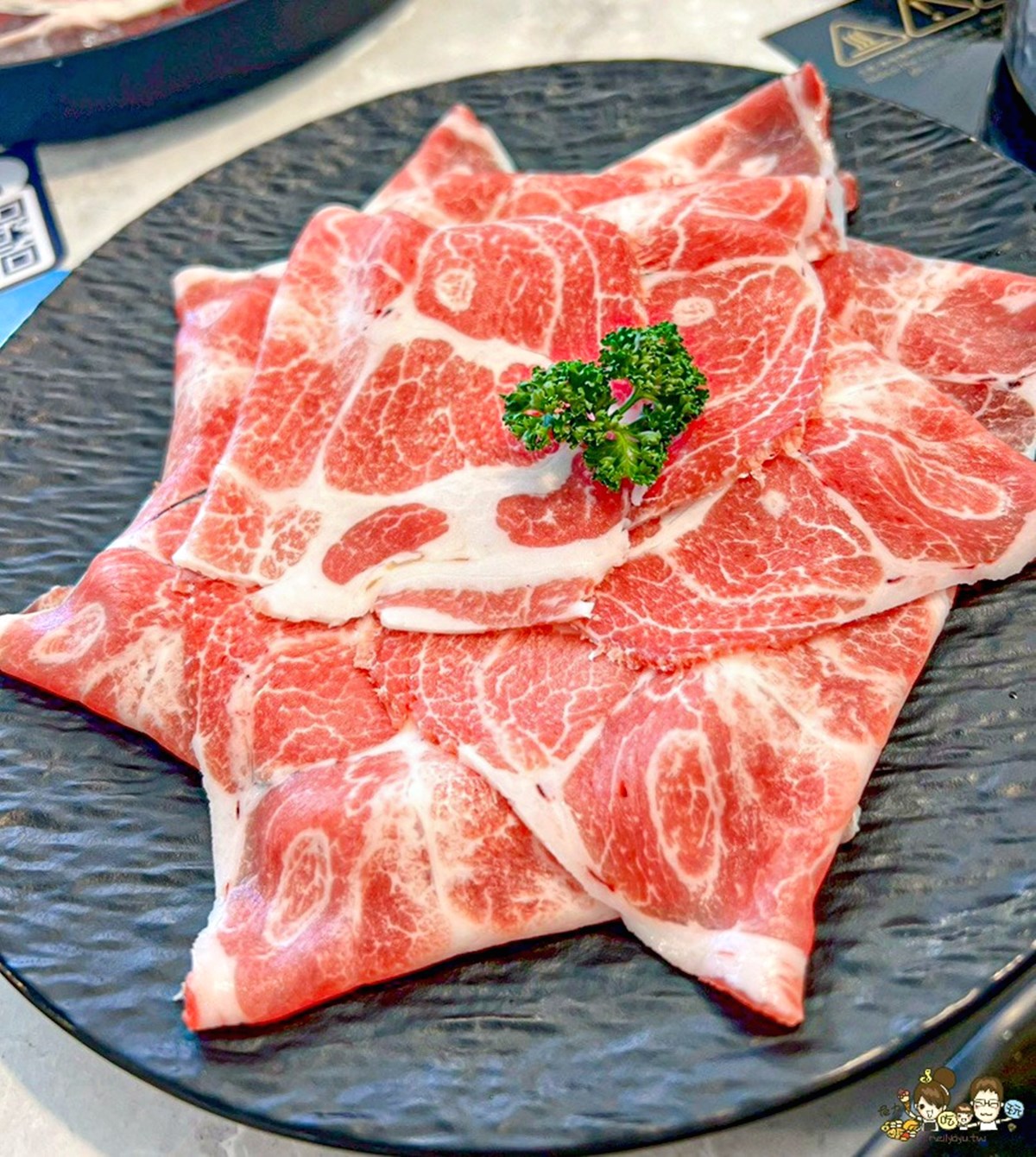 海底撈第1間「平價小火鍋」!248元起吃到飽,自助吧蔬食、甜點、飲料暢吃 海底撈第1間「平價小火鍋」!248元起吃到飽,自助吧蔬食、甜點、飲料暢吃