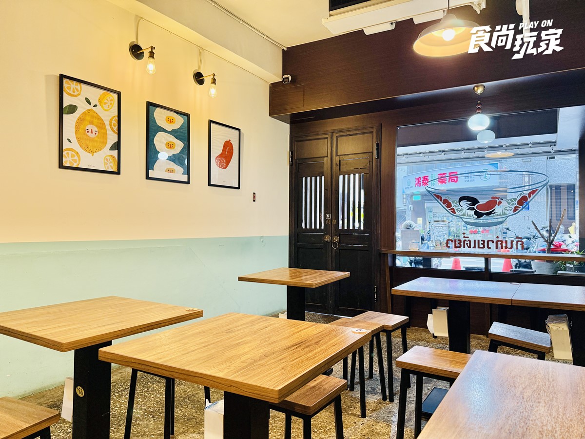 IG爆紅「便宜泰式料理」!內用20元白飯吃到飽,大碗公船麵、月亮蝦餅必點 IG爆紅「便宜泰式料理」!內用20元白飯吃到飽,大碗公船麵、月亮蝦餅必點