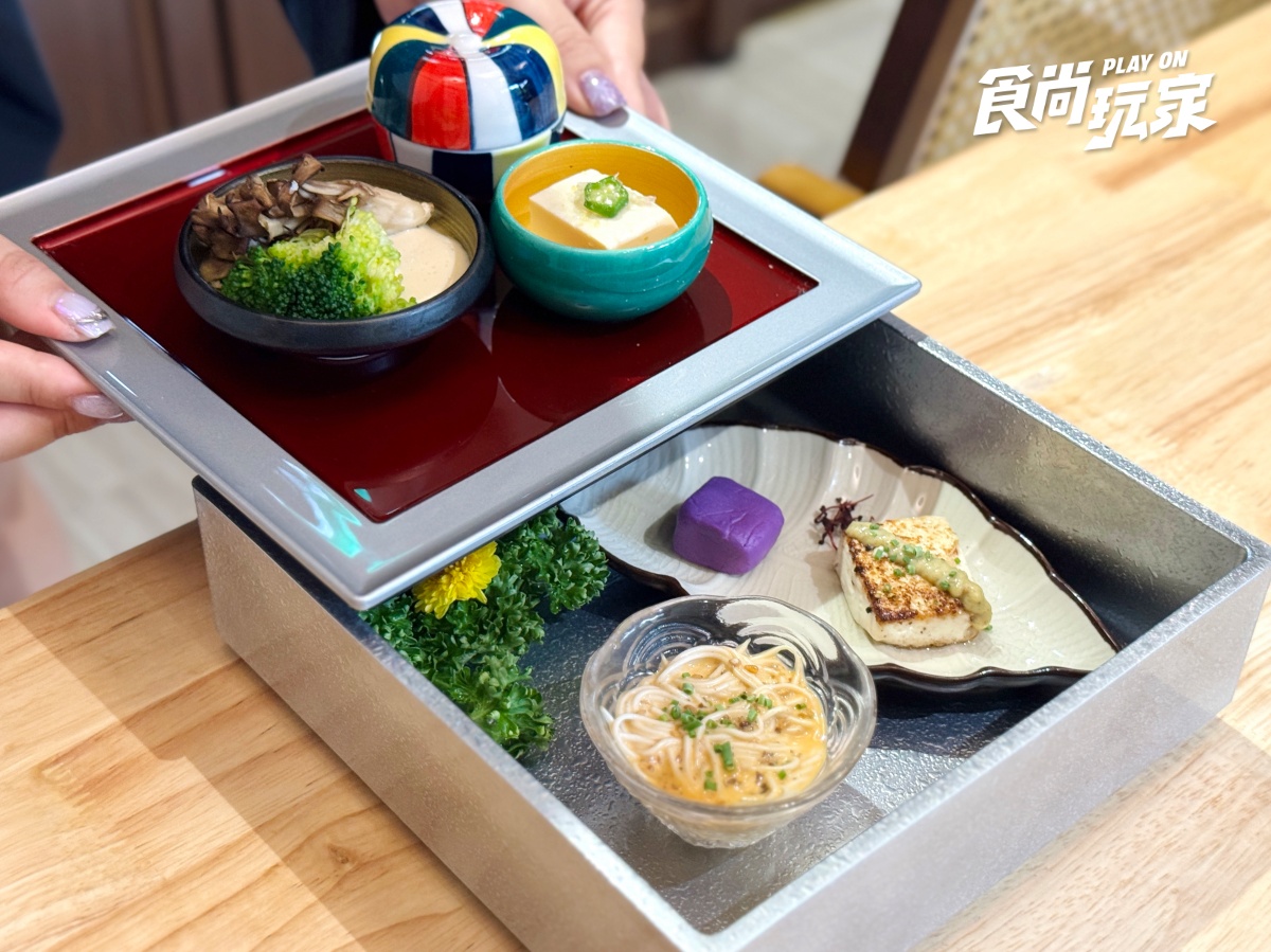 一秒飛日韓!台北2大「個人鍋物」新開店:韓國百年蔘雞湯、預約制京都風湯豆腐 一秒飛日韓!台北2大「個人鍋物」新開店:韓國百年蔘雞湯、預約制京都風湯豆腐