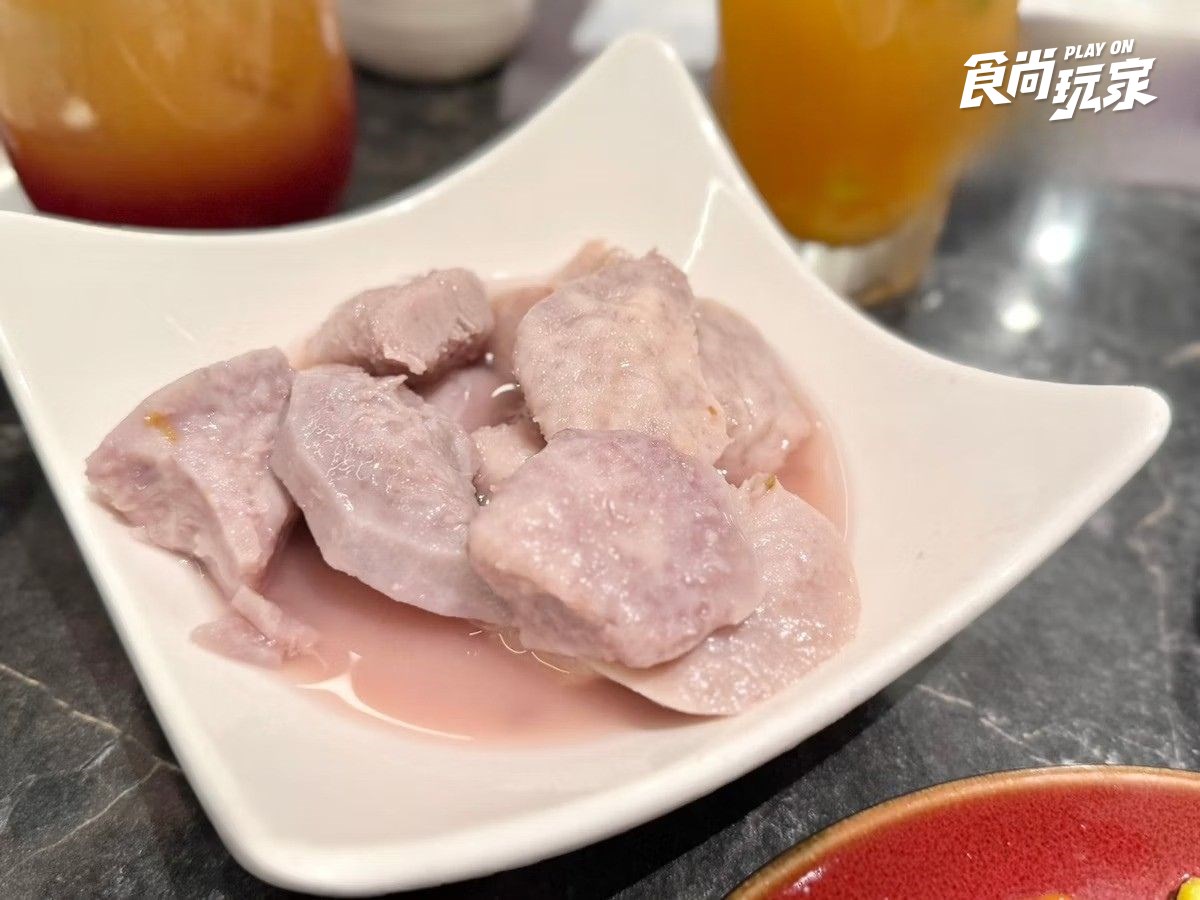 全台唯一「江浙菜吃到飽」回來了!暢吃50道海鮮熱炒、上海點心,免費送雞湯 全台唯一「江浙菜吃到飽」回來了!暢吃50道海鮮熱炒、上海點心,免費送雞湯