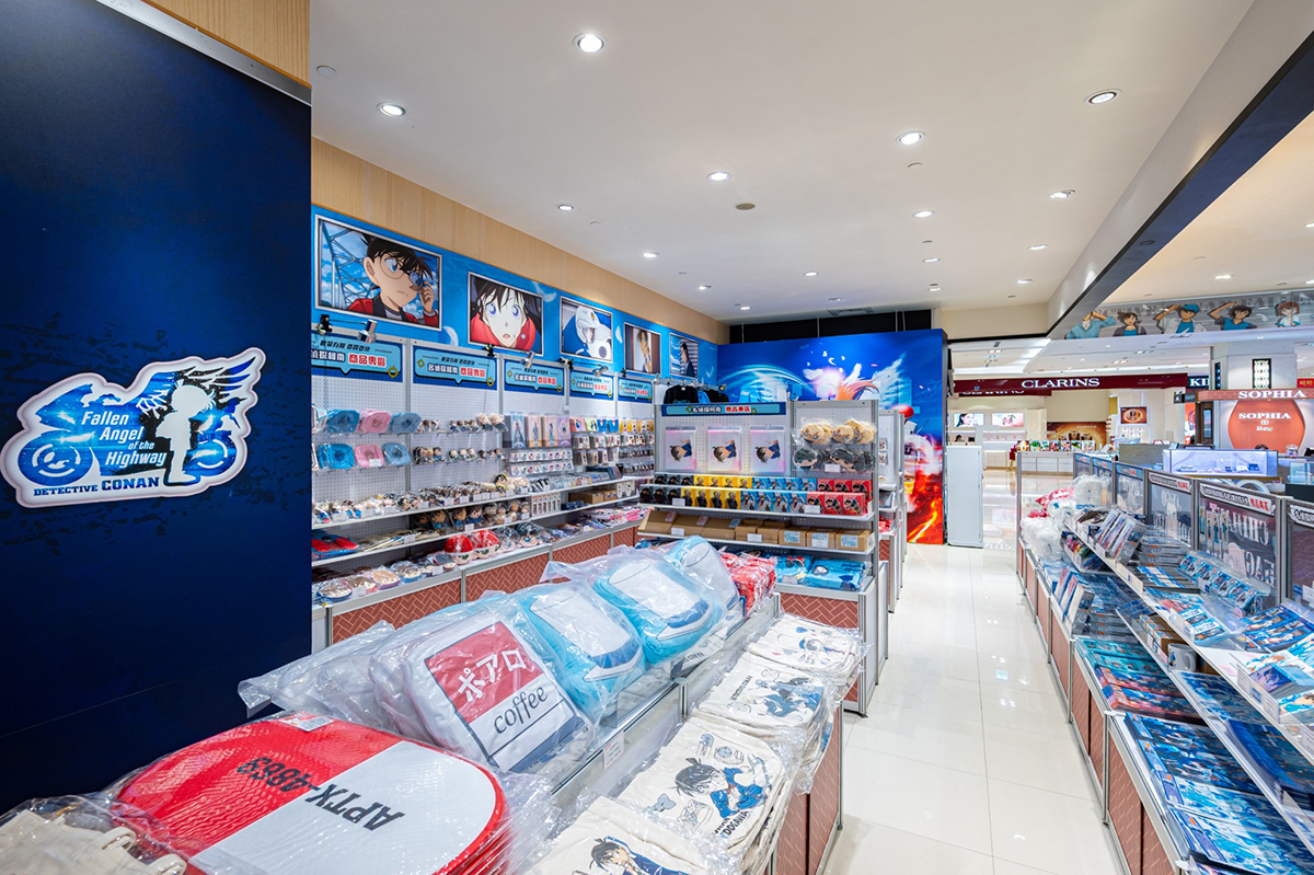 柯南《高速公路的墮天使》快閃店登場！日版周邊必收，高雄場限定小卡開箱