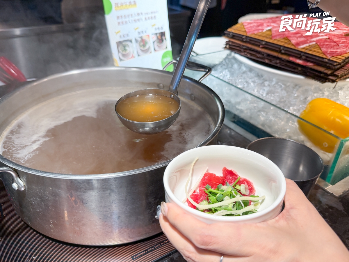 台北大直人氣Buffet推龍蝦吃到飽！壽星637元起，爽嗑壽司、杜拜巧克力