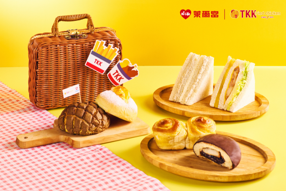 頂呱呱搬進超商了!萊爾富推呱呱包炒飯10大新品,同步吃7-11「皮蛋香菜麵」 頂呱呱搬進超商了!萊爾富推呱呱包炒飯10大新品,同步吃7-11「皮蛋香菜麵」