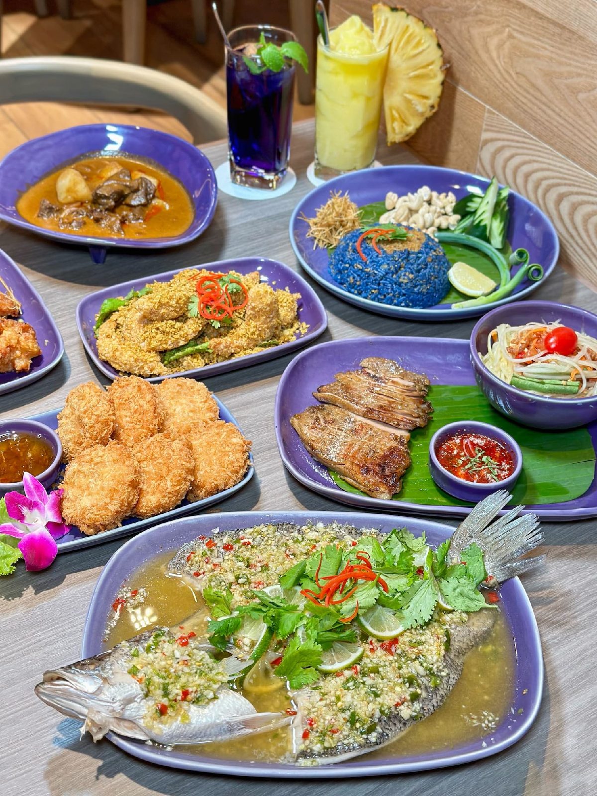 捷運忠孝復興站美食推薦21家！老店花雕雞炒飯、米其林泰式、4.8星日料