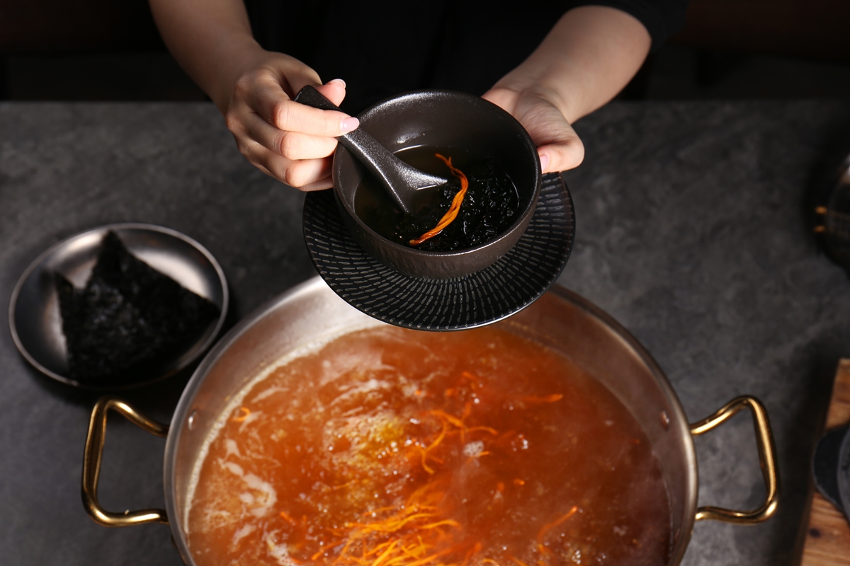 擲骰子18點整單免費!新開店涮涮鍋點肉送178元炸物,還能順遊生態園區看動物 擲骰子18點整單免費!新開店涮涮鍋點肉送178元炸物,還能順遊生態園區看動物