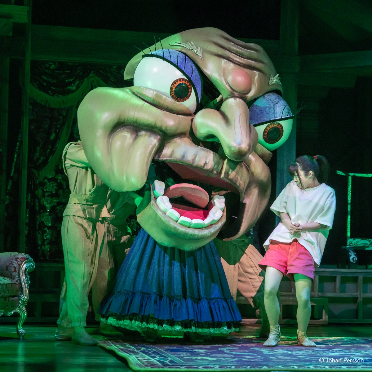 宮崎駿《神隱少女》舞台劇登台！神還原油屋、無臉男，50場演出搶票攻略