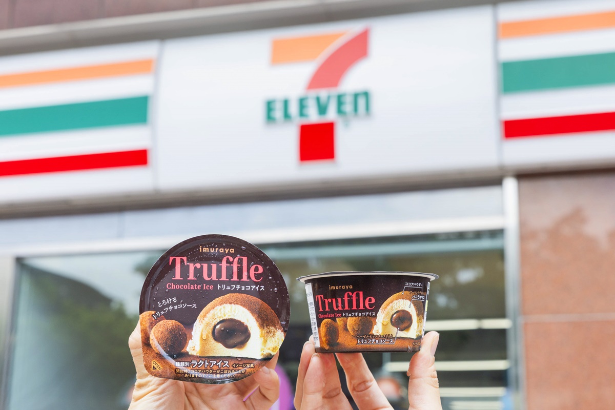超商冰櫃掃貨了!7-11、全家15款冰品推薦,小熊餅乾、GODIVA、PABLO都有 超商冰櫃掃貨了!7-11、全家15款冰品推薦,小熊餅乾、GODIVA、PABLO都有