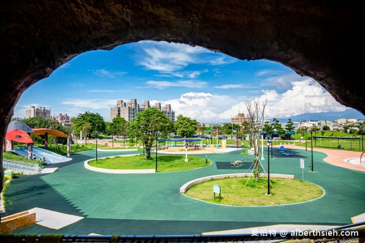 全台唯一「火炎山主題」兒童公園!7道彩虹溜滑梯玩到瘋,夏日戲水區開放 全台唯一「火炎山主題」兒童公園!7道彩虹溜滑梯玩到瘋,夏日戲水區開放