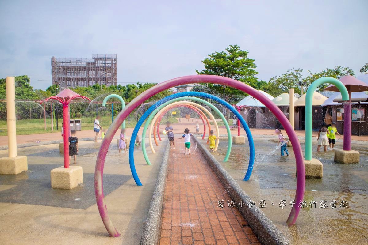 全台唯一「火炎山主題」兒童公園!7道彩虹溜滑梯玩到瘋,夏日戲水區開放 全台唯一「火炎山主題」兒童公園!7道彩虹溜滑梯玩到瘋,夏日戲水區開放
