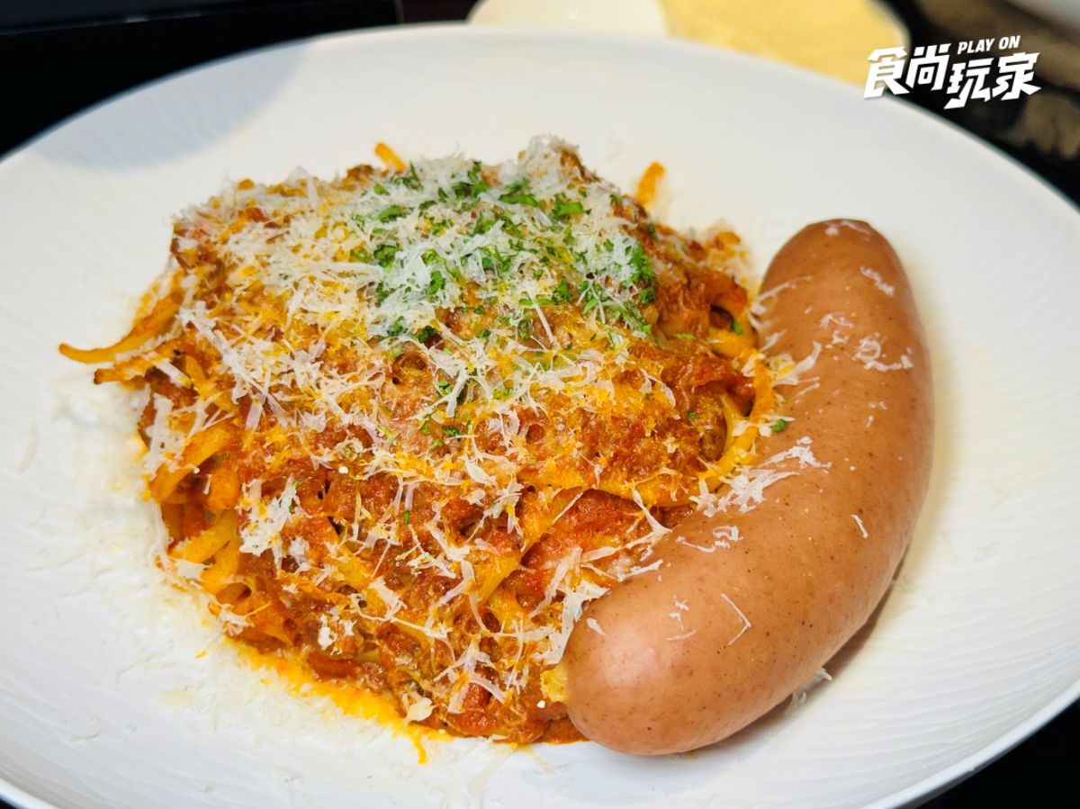 黑白大廚「小菜之王」來台北!開吃首爾名店同款料理,必點韓式炸雞、牛肉餅 黑白大廚「小菜之王」來台北!開吃首爾名店同款料理,必點韓式炸雞、牛肉餅