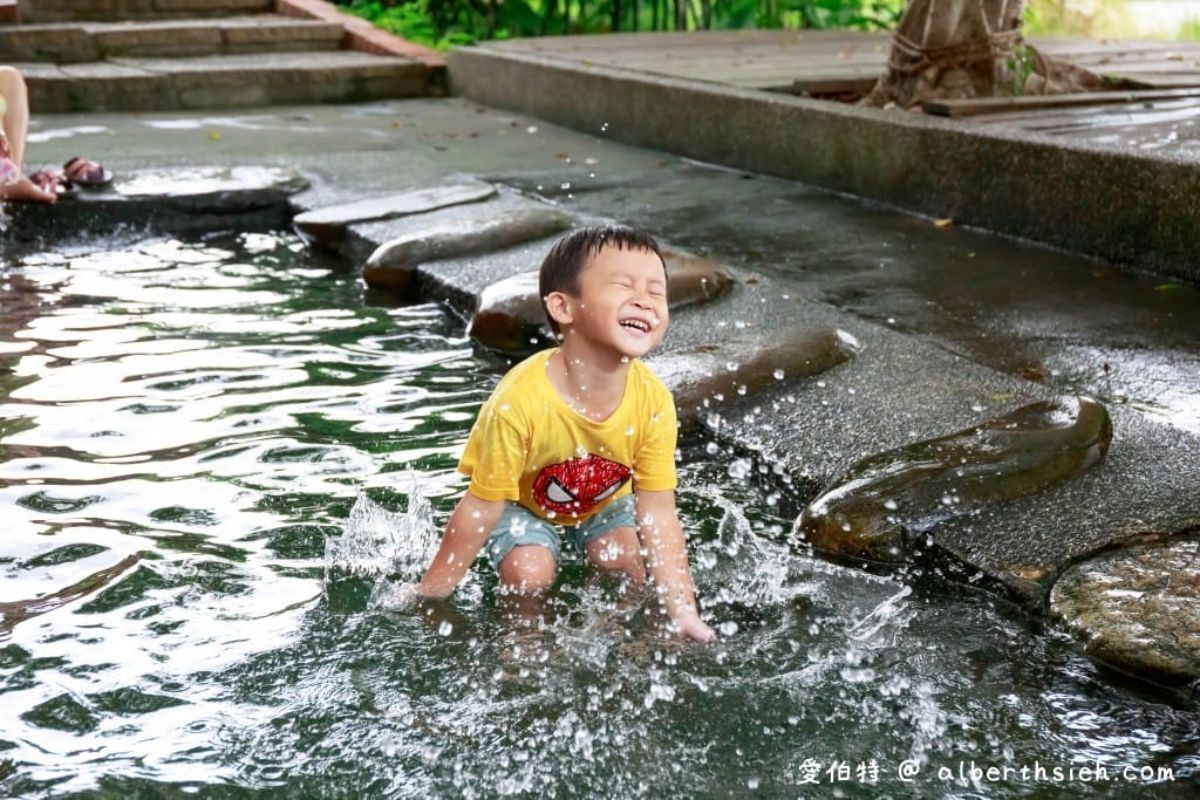 2026全台玩水景點Top33!全新親水公園、野溪祕境、海水浴場,通通免費玩! 2026全台玩水景點Top33!全新親水公園、野溪祕境、海水浴場,通通免費玩!