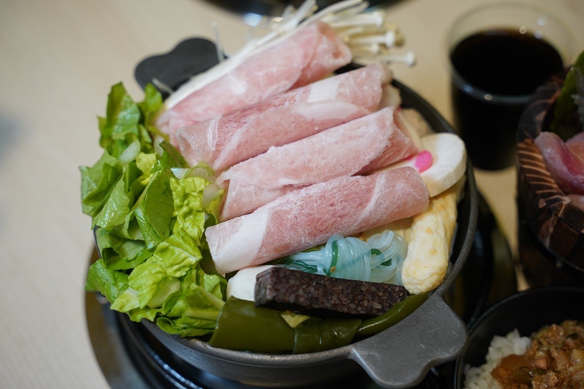 最低190元起!高CP值「平價鍋物」自助吧滷肉飯、古早味零食、鍋燒麵暢吃 最低190元起!高CP值「平價鍋物」自助吧滷肉飯、古早味零食、鍋燒麵暢吃