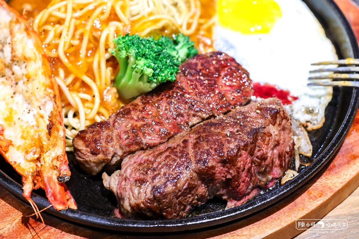 捷運南勢角站美食推薦14家!浮誇海鮮麵、起司瀑布吐司、道地東南亞料理 捷運南勢角站美食推薦14家!浮誇海鮮麵、起司瀑布吐司、道地東南亞料理