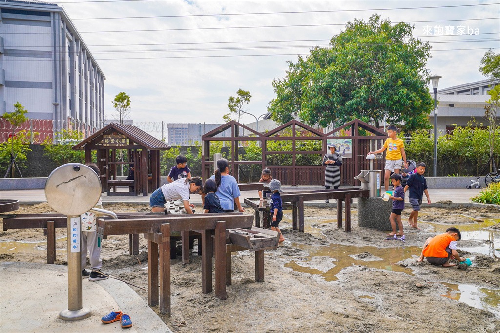 全台最大「搖籃遊戲場」免費玩!31座吊床、樹洞溜滑梯,森林系公園超放電 全台最大「搖籃遊戲場」免費玩!31座吊床、樹洞溜滑梯,森林系公園超放電