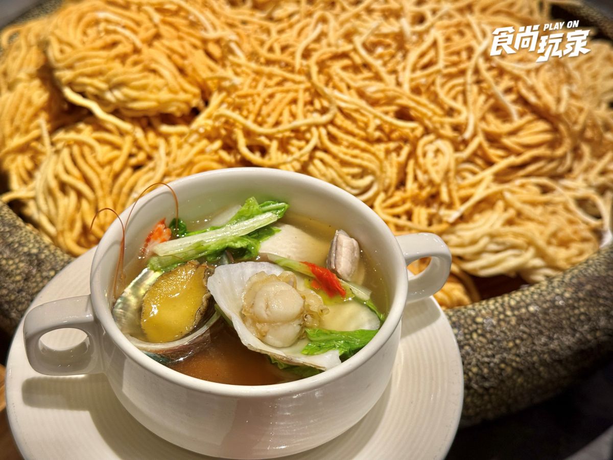 吃到飽４人同行１人免費！台南排隊名店、鱔魚意麵、現做愛文芒果冰無限吃