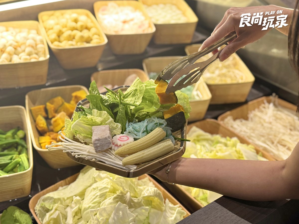 信義區這家太狂!「壽喜燒吃到飽」759元起爽嗑和牛,海鮮炸物、甜點暢吃 信義區這家太狂!「壽喜燒吃到飽」759元起爽嗑和牛,海鮮炸物、甜點暢吃