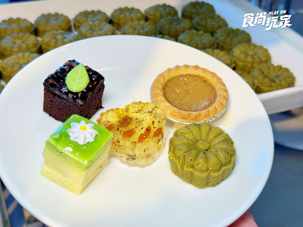 台北「港點吃到飽」霸氣回歸!逾50道料理無限供應,必吃推車燒臘、蒸籠點心 台北「港點吃到飽」霸氣回歸!逾50道料理無限供應,必吃推車燒臘、蒸籠點心