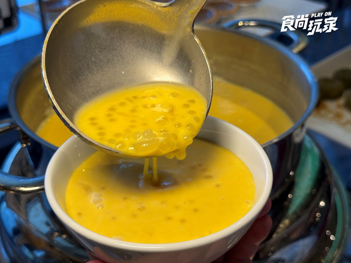 台北「港點吃到飽」霸氣回歸!逾50道料理無限供應,必吃推車燒臘、蒸籠點心 台北「港點吃到飽」霸氣回歸!逾50道料理無限供應,必吃推車燒臘、蒸籠點心