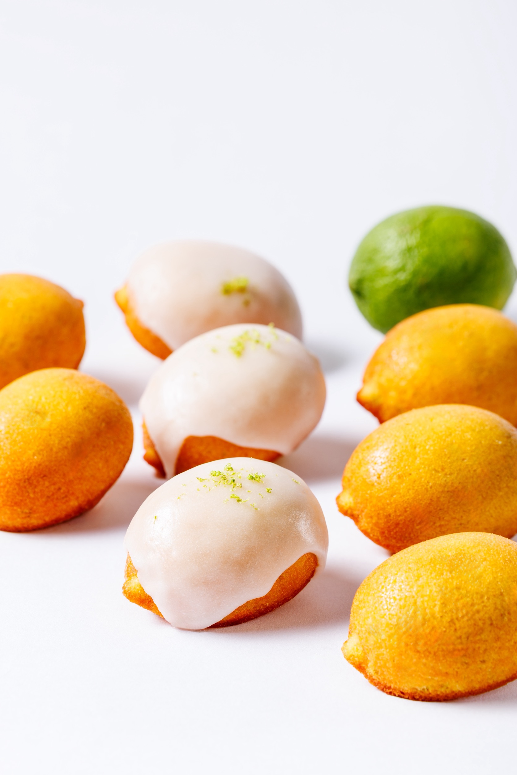 日本爆紅甜甜圈來了!Mister Donut「萌奇圈」超Q軟口感,5口味、買6送2 日本爆紅甜甜圈來了!Mister Donut「萌奇圈」超Q軟口感,5口味、買6送2
