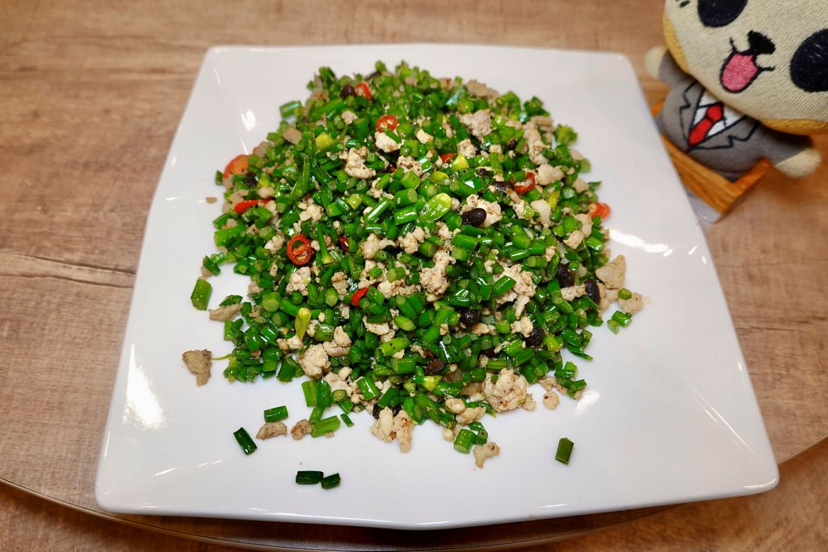 黃仁勳最愛「花娘小館」插旗南京復興!同款菜色必點蒼蠅頭,招牌特色菜一次看 黃仁勳最愛「花娘小館」插旗南京復興!同款菜色必點蒼蠅頭,招牌特色菜一次看