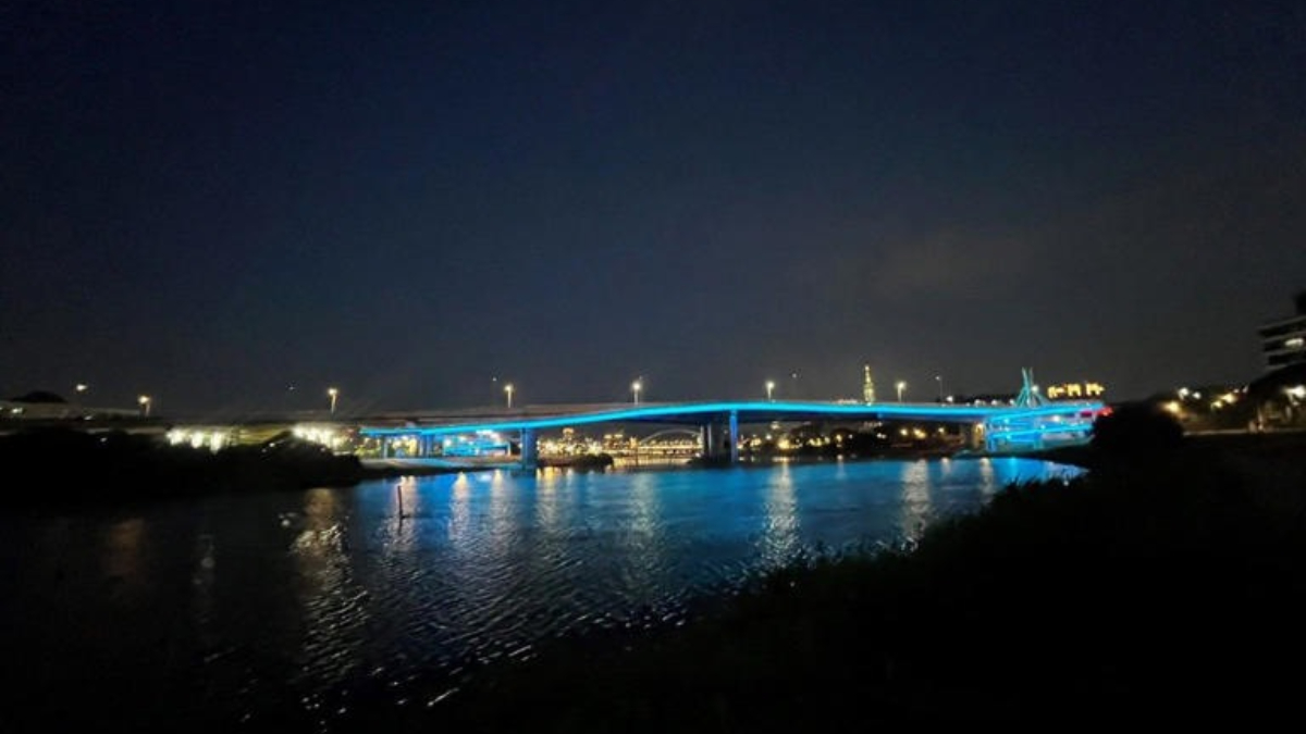 台北最新賞飛機景點！民權大橋景觀橋啟用，天空之眼看夕陽、夜景一次收