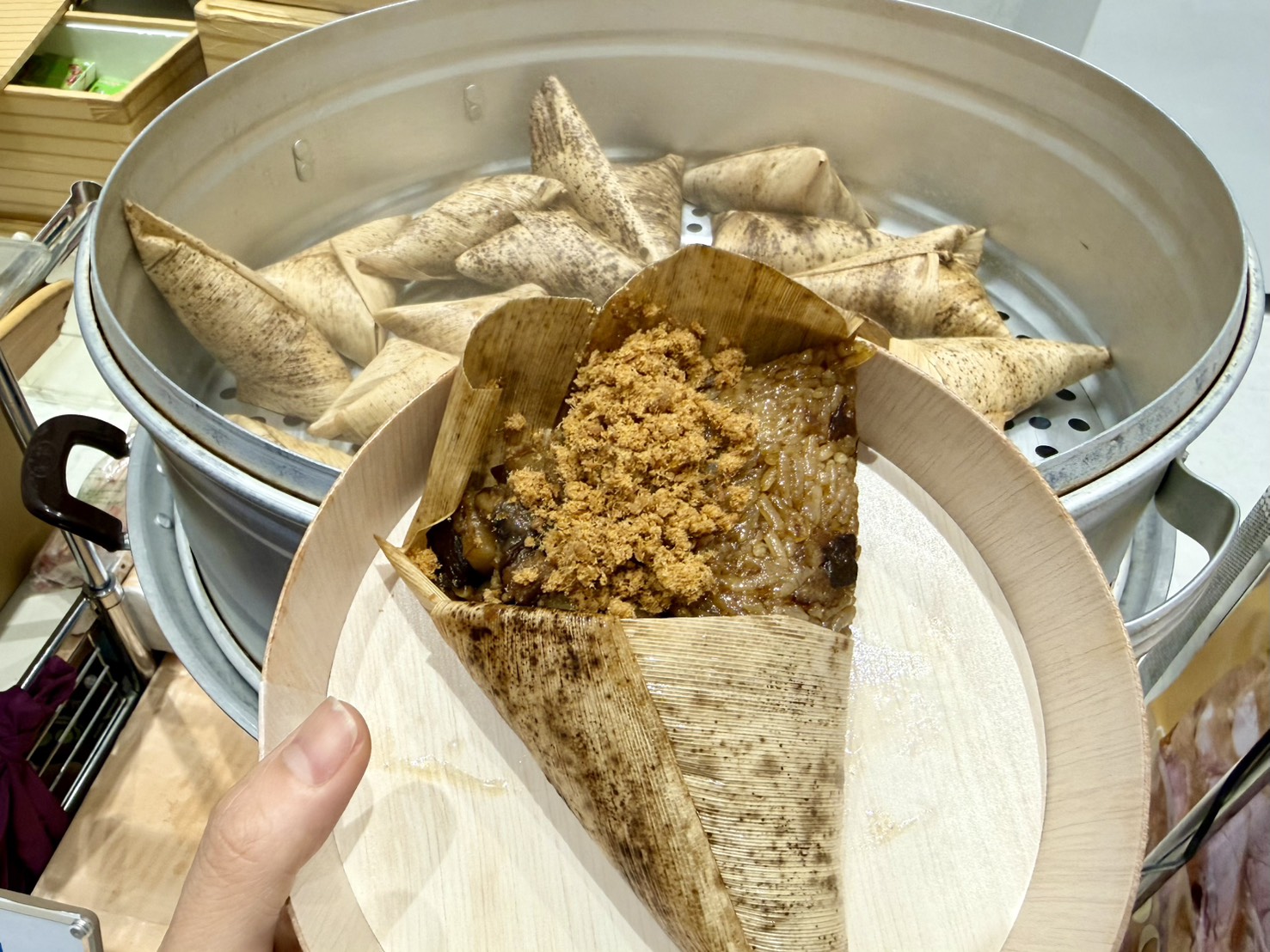 台南美食搬來台北！米糕、牛肉湯、花園夜市美食必吃，滿額送迷你布丁燈
