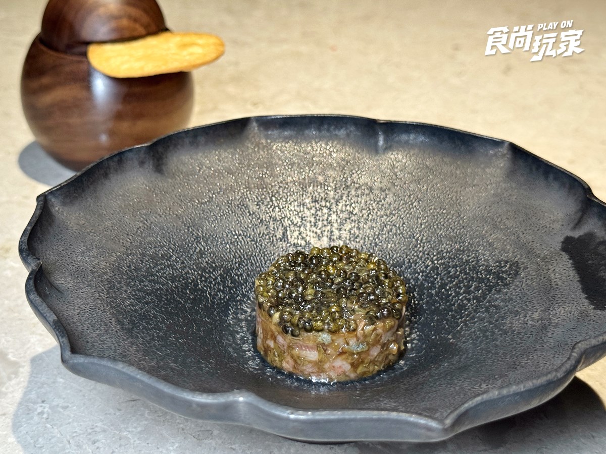 高CP值「米其林一星」千元有找!牛肉麵、梅干扣肉變法餐,免費續洋芋、玩盲盒 高CP值「米其林一星」千元有找!牛肉麵、梅干扣肉變法餐,免費續洋芋、玩盲盒