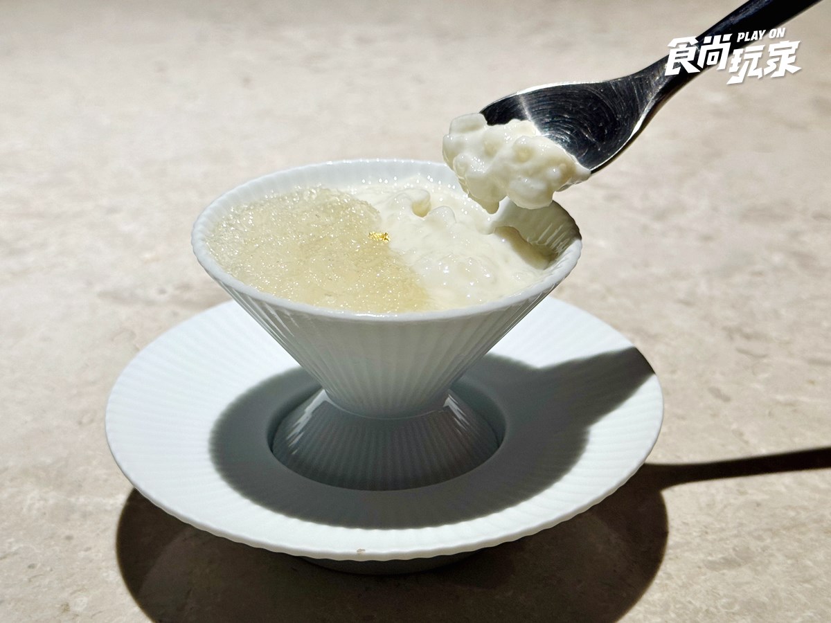 高CP值「米其林一星」千元有找!牛肉麵、梅干扣肉變法餐,免費續洋芋、玩盲盒 高CP值「米其林一星」千元有找!牛肉麵、梅干扣肉變法餐,免費續洋芋、玩盲盒