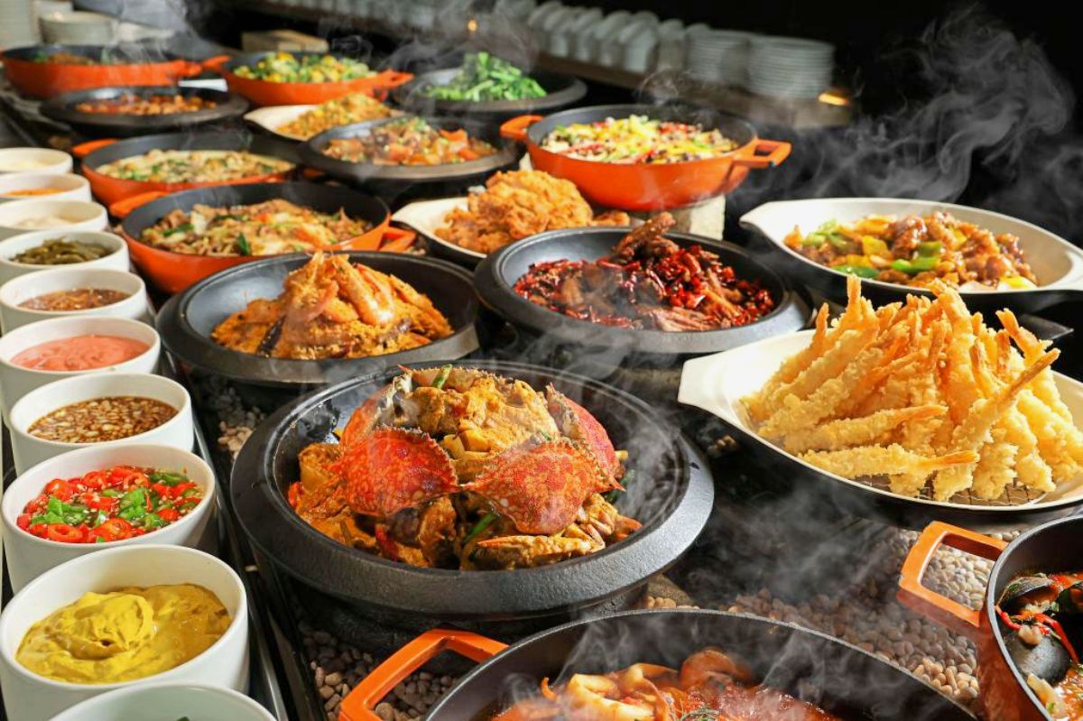 烤魷魚、大阪燒無限吃!台北吃到飽推「日本屋台美食季」,教1招餐費現省千元 烤魷魚、大阪燒無限吃!台北吃到飽推「日本屋台美食季」,教1招餐費現省千元