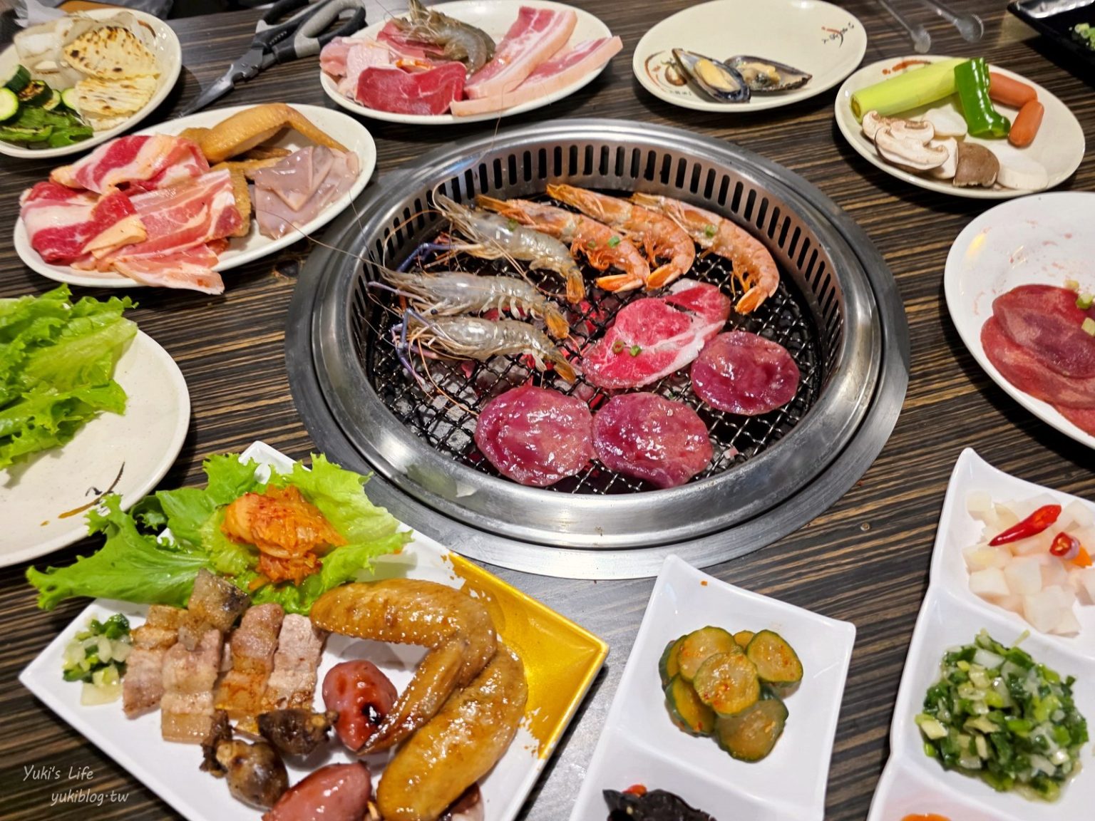 宜蘭平價燒肉吃到飽！399元無限提供牛肉、海鮮、冰淇淋，壽星免費吃牛舌