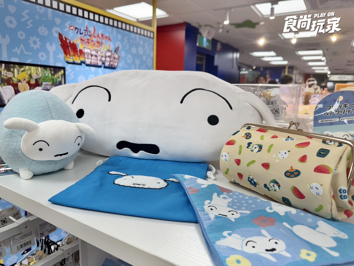 全台首間「蠟筆小新電影旗艦店」！１比１機器人爸爸、邪惡正男，百款周邊買翻