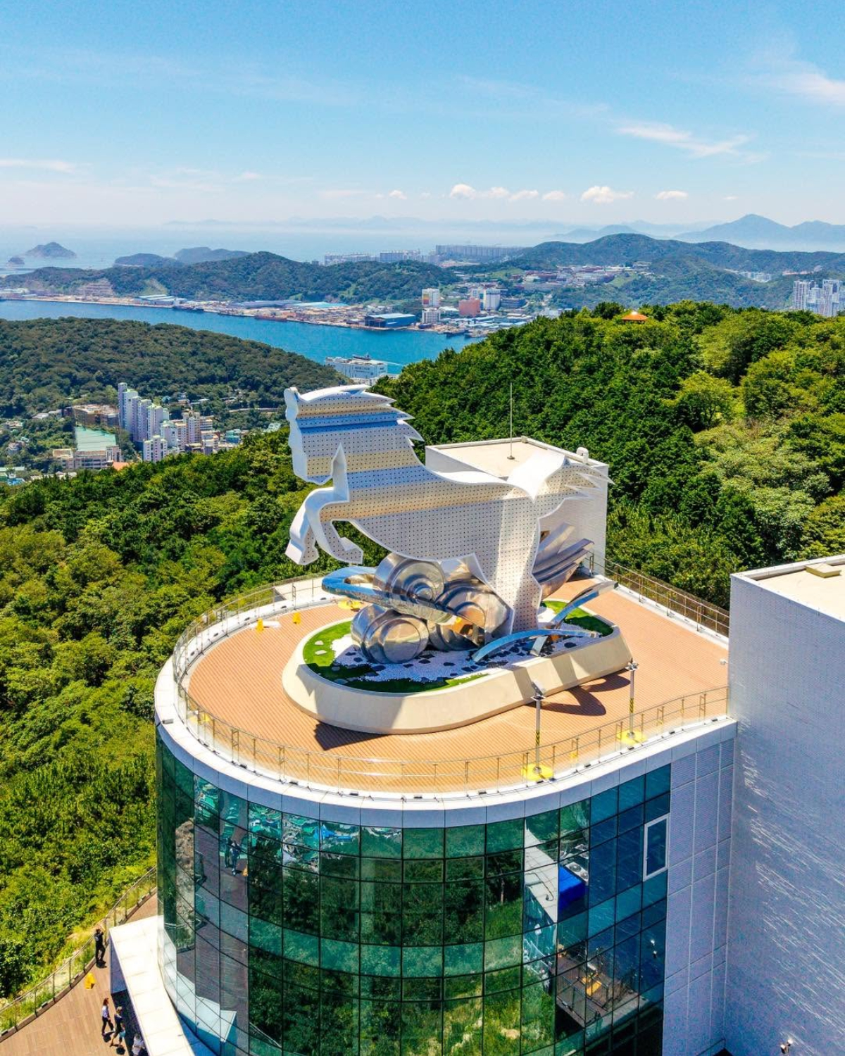 飛釜山機票現折1000元！機場限時免費好禮，最新天空步道、港灣夜景秘境