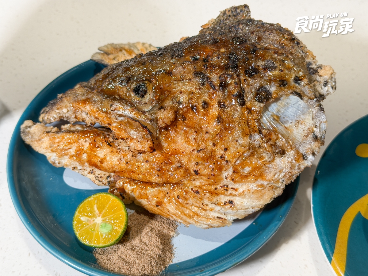 爭鮮推出獵奇美食!鮭魚卵霜淇淋、鮭魚千層蛋糕等你挑戰,鮭魚造型扇必收 爭鮮推出獵奇美食!鮭魚卵霜淇淋、鮭魚千層蛋糕等你挑戰,鮭魚造型扇必收