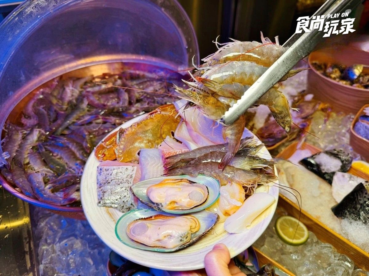 全台最狂火鍋「芒果吃到飽」!百款芒果甜點、雪花冰無限吃,活蝦、雪蟹腳任夾 全台最狂火鍋「芒果吃到飽」!百款芒果甜點、雪花冰無限吃,活蝦、雪蟹腳任夾
