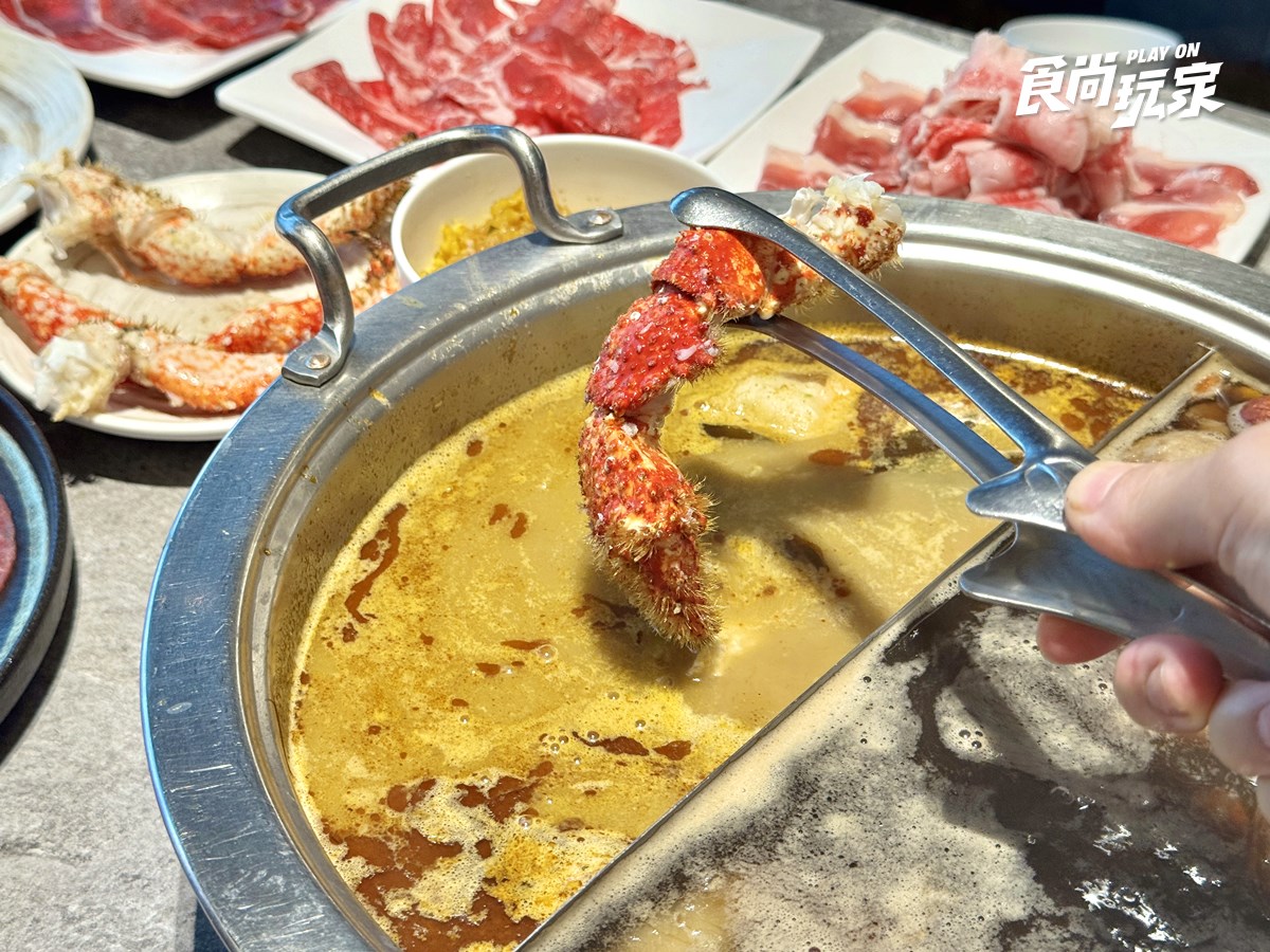 全台最狂火鍋「芒果吃到飽」!百款芒果甜點、雪花冰無限吃,活蝦、雪蟹腳任夾 全台最狂火鍋「芒果吃到飽」!百款芒果甜點、雪花冰無限吃,活蝦、雪蟹腳任夾