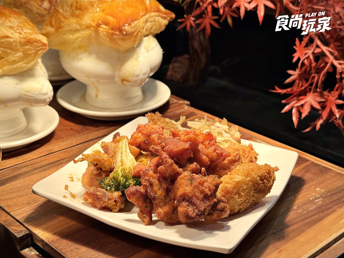 全台最狂火鍋「芒果吃到飽」!百款芒果甜點、雪花冰無限吃,活蝦、雪蟹腳任夾 全台最狂火鍋「芒果吃到飽」!百款芒果甜點、雪花冰無限吃,活蝦、雪蟹腳任夾
