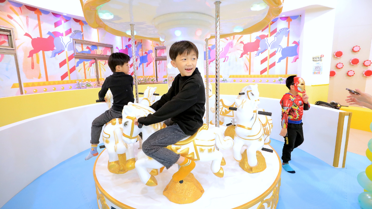 免費玩！基隆７座室內兒童樂園，超大球池溜滑梯、旋轉飛車、BBQ露營區