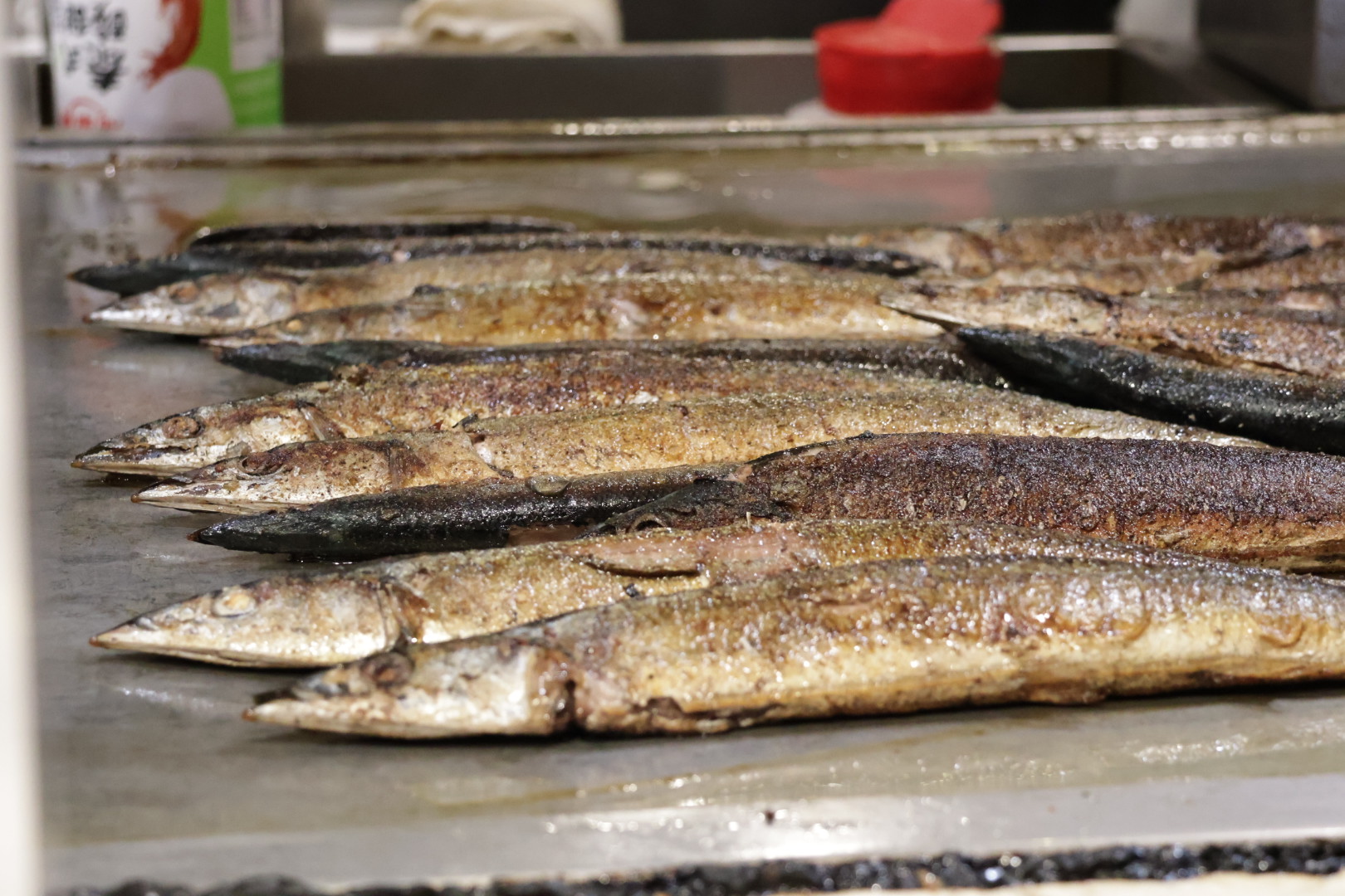 台中超狂Buffet！最低818元起，生魚片、牛肉湯、港點吃到飽，在地人最高７折