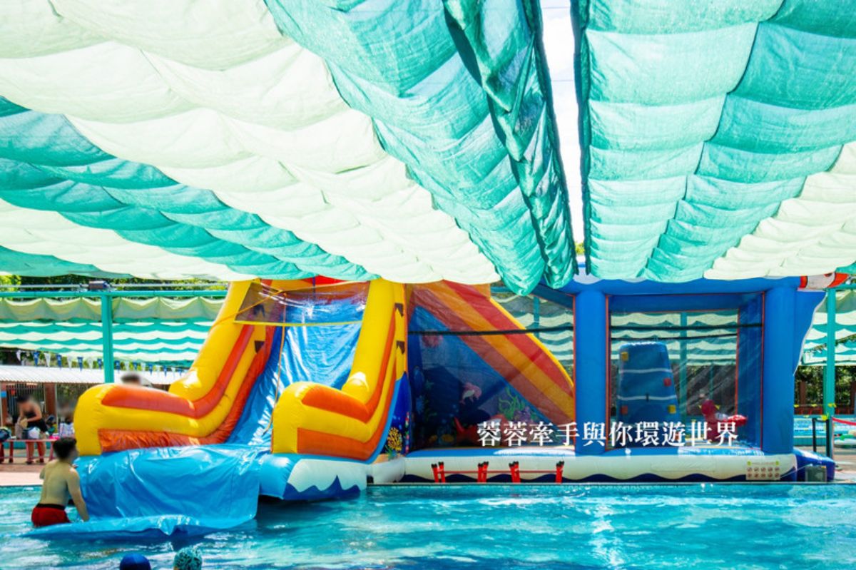 兒童票只要55元！台北超低調高CP值玩水景點，嗨玩水上溜滑梯、氣墊滑水道
