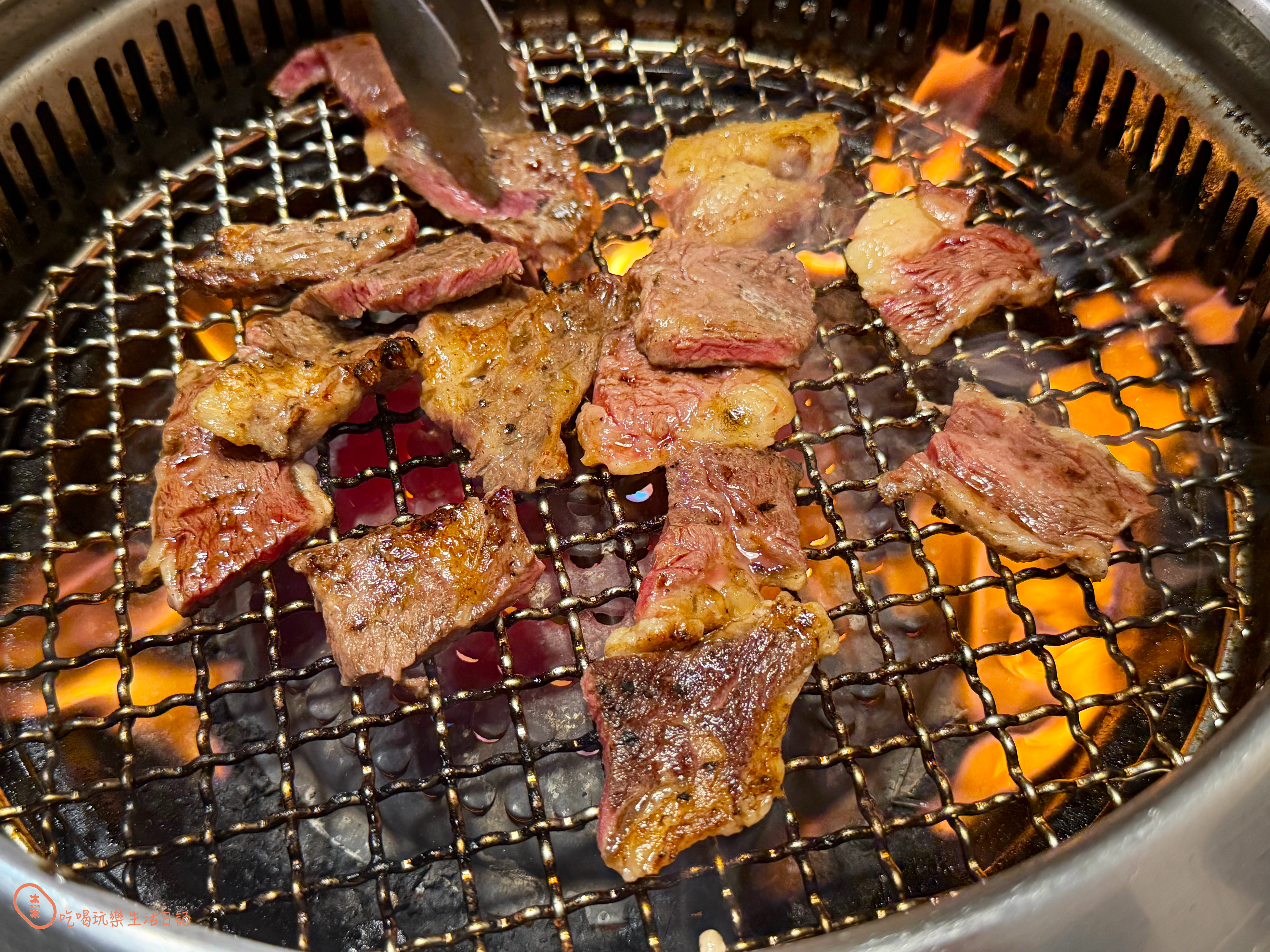桃園新開燒肉吃到飽！限時580元起、當月壽星５折，加價還能無限爽嗑火鍋